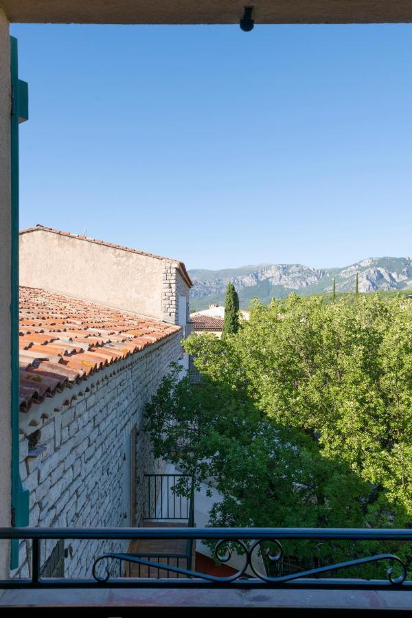 לה-סאל-סור-ורדון Hotel Sainte Anne "Le Verdon" מראה חיצוני תמונה